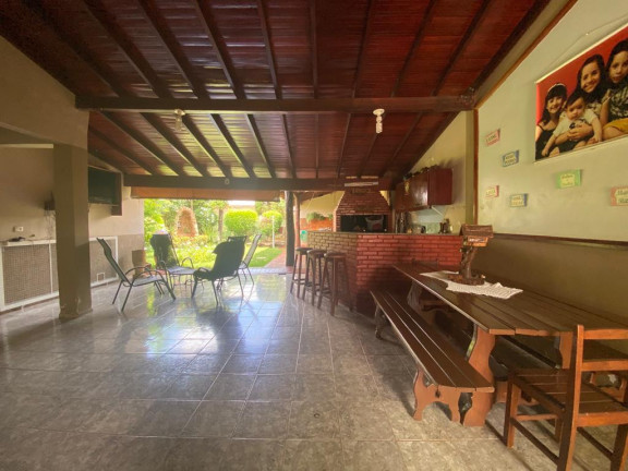 Imagem Casa com 4 Quartos à Venda, 200 m² em São Francisco - Campo Grande Imagem Casa com 4 Quartos à Venda, 200 m² em São Francisco - Campo Grande