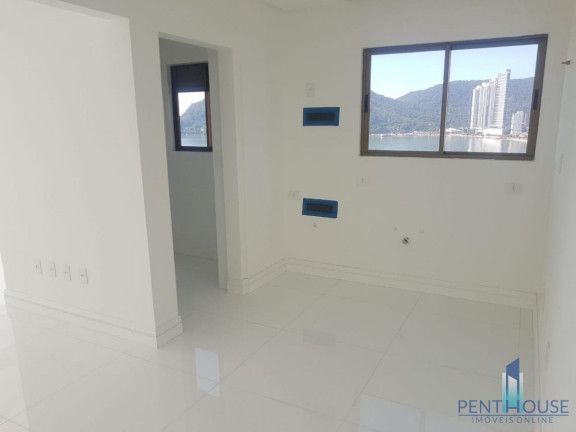 Imagem Apartamento com 3 Quartos à Venda, 133 m² em Centro - Balneário Camboriú Imagem Apartamento com 3 Quartos à Venda, 133 m² em Centro - Balneário Camboriú