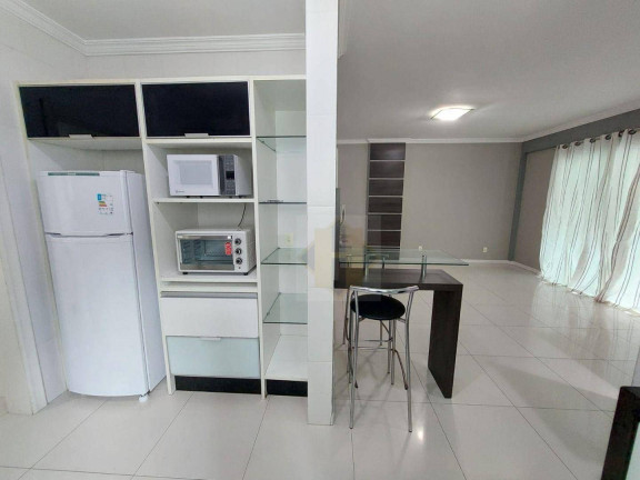 Imagem Apartamento com 4 Quartos para Temporada, 197 m² em Meia Praia - Itapema Imagem Apartamento com 4 Quartos para Temporada, 197 m² em Meia Praia - Itapema
