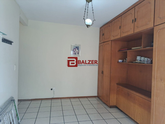 Imagem Apartamento com 3 Quartos à Venda, em Centro - Florianópolis Imagem Apartamento com 3 Quartos à Venda, em Centro - Florianópolis