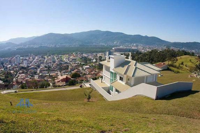 Imagem Terreno à Venda, 720 m² em Trindade - Florianópolis