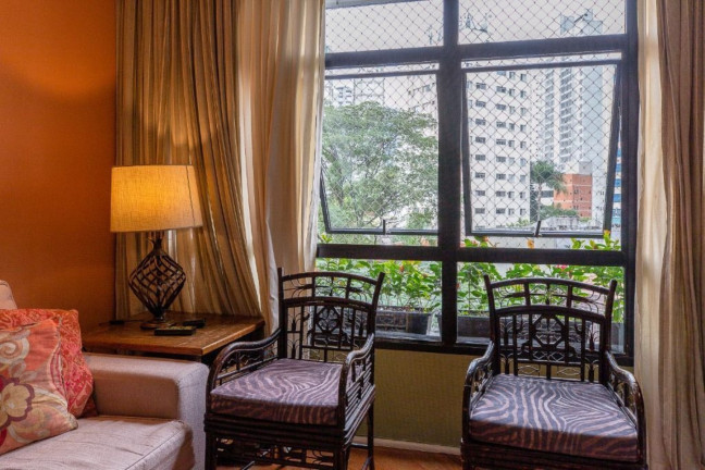 Imagem Apartamento com 3 Quartos à Venda, 140 m² em Vila Nova Conceição - São Paulo
