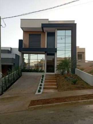 Imagem Casa de Condomínio com 3 Quartos à Venda, 180 m² em Horto Florestal - Sorocaba