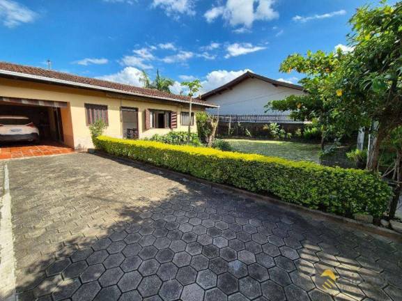 Casa com 5 Quartos à Venda, 255 m² em Escola Agrícola - Blumenau