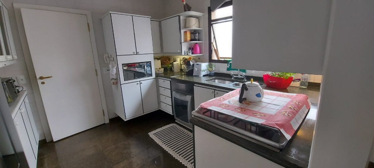 Imagem Apartamento com 4 Quartos à Venda, 245 m² em Campo Belo - São Paulo