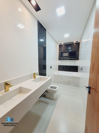Imagem Casa com 4 Quartos à Venda, 216 m² em Moinho Dos Ventos - Goiânia
