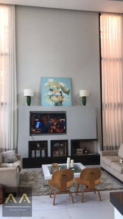 Imagem Casa com 4 Quartos à Venda, 310 m² em Alphaville - Santana De Parnaíba Imagem Casa com 4 Quartos à Venda, 310 m² em Alphaville - Santana De Parnaíba