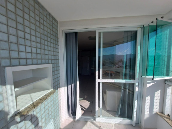 Imagem Apartamento com 2 Quartos à Venda, 74 m² em Agronômica - Florianópolis