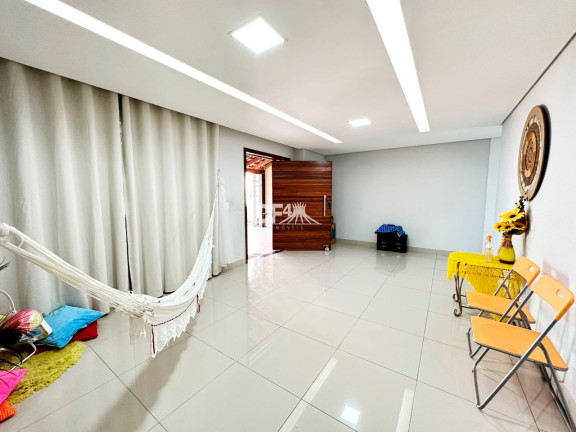 Imagem Casa com 4 Quartos à Venda, 261 m² em Setor Habitacional Arniqueira (águas Claras) - Brasília Imagem Casa com 4 Quartos à Venda, 261 m² em Setor Habitacional Arniqueira (águas Claras) - Brasília