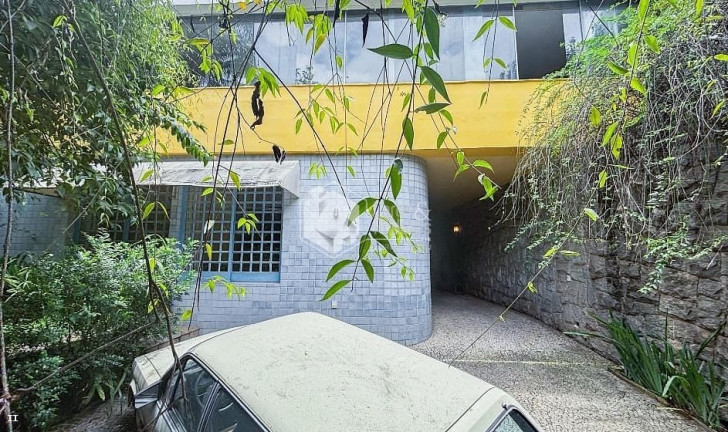 Imagem Casa com 3 Quartos à Venda, 307 m² em Pacaembu - São Paulo