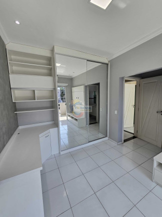 Imagem Casa com 4 Quartos à Venda, 239 m² em Tarumã - Manaus Imagem Casa com 4 Quartos à Venda, 239 m² em Tarumã - Manaus