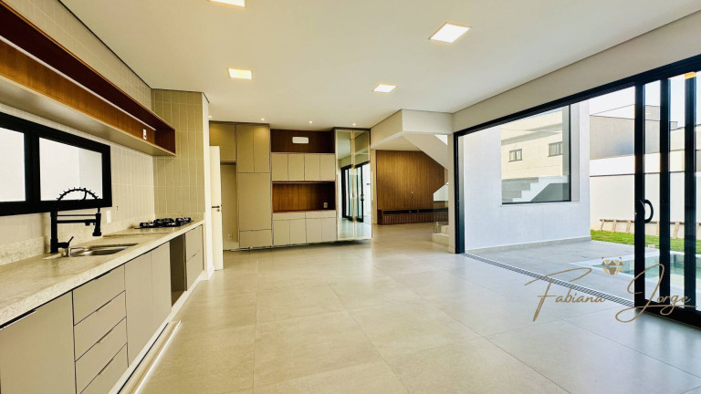 Imagem Casa com 3 Quartos à Venda, 300 m² em Roncáglia - Valinhos Imagem Casa com 3 Quartos à Venda, 300 m² em Roncáglia - Valinhos