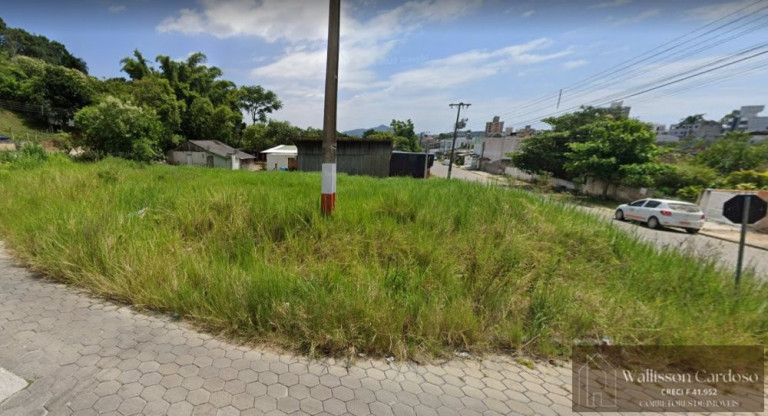 Imagem Imóvel à Venda, 380 m² em Areias - Camboriú Imagem Imóvel à Venda, 380 m² em Areias - Camboriú