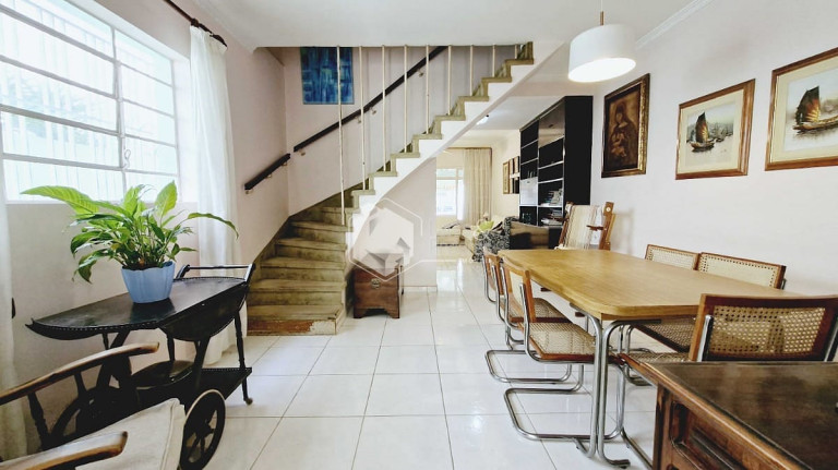 Imagem Casa com 3 Quartos à Venda, 177 m² em Vila Nova Conceição - São Paulo Imagem Casa com 3 Quartos à Venda, 177 m² em Vila Nova Conceição - São Paulo