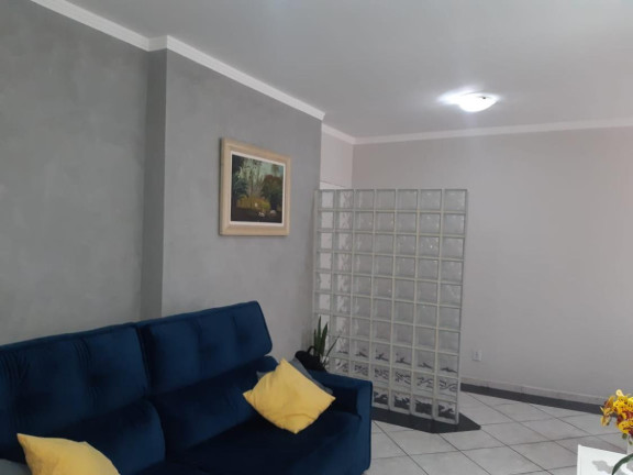 Imagem Imóvel com 3 Quartos à Venda, 94 m²