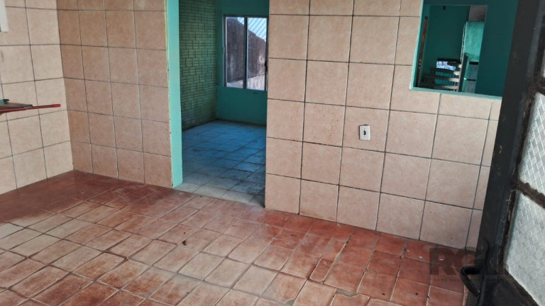 Imagem Casa com 4 Quartos à Venda, 199 m² em Menino Deus - Porto Alegre Imagem Casa com 4 Quartos à Venda, 199 m² em Menino Deus - Porto Alegre