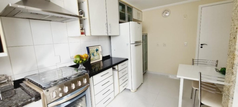 Imagem Casa com 3 Quartos à Venda, 183 m² em Granja Viana - Cotia Imagem Casa com 3 Quartos à Venda, 183 m² em Granja Viana - Cotia