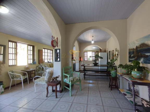 Imagem Casa com 6 Quartos à Venda, 350 m² em Granja Guarani - Teresópolis Imagem Casa com 6 Quartos à Venda, 350 m² em Granja Guarani - Teresópolis