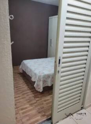 Imagem Casa de Condomínio com 2 Quartos à Venda, 74 m² em Jardim Imperial - São José Dos Campos