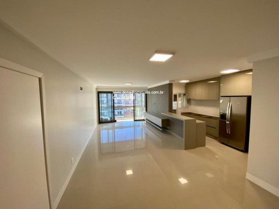 Imagem Apartamento com 3 Quartos à Venda, 136 m² em Centro - Florianópolis