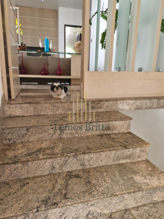 Imagem Casa com 5 Quartos à Venda, 598 m² em Itaigara - Salvador Imagem Casa com 5 Quartos à Venda, 598 m² em Itaigara - Salvador