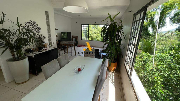 Imagem Casa de Condomínio com 4 Quartos à Venda, 300 m² em Vargem Grande - Rio De Janeiro