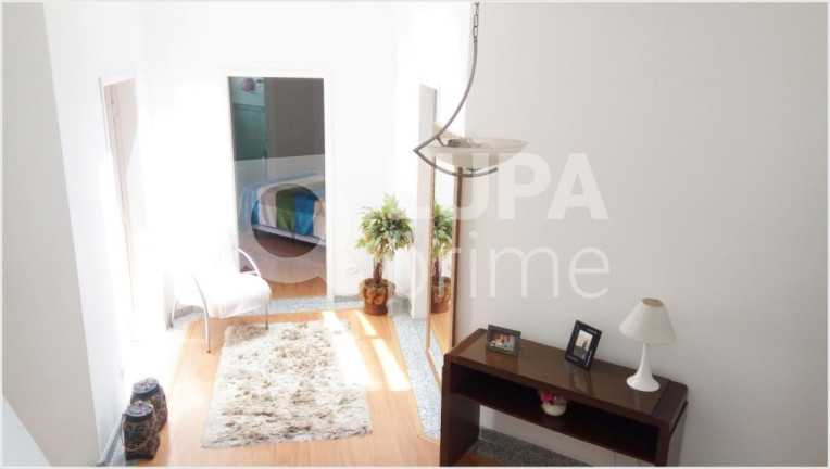 Imagem Casa com 4 Quartos à Venda, 250 m² em Jardim Guanca - São Paulo