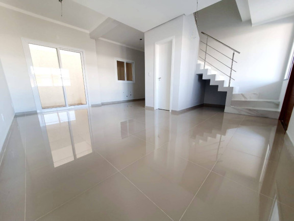 Imagem Sobrado com 3 Quartos à Venda, 123 m² em Nossa Senhora Das Graças - Canoas