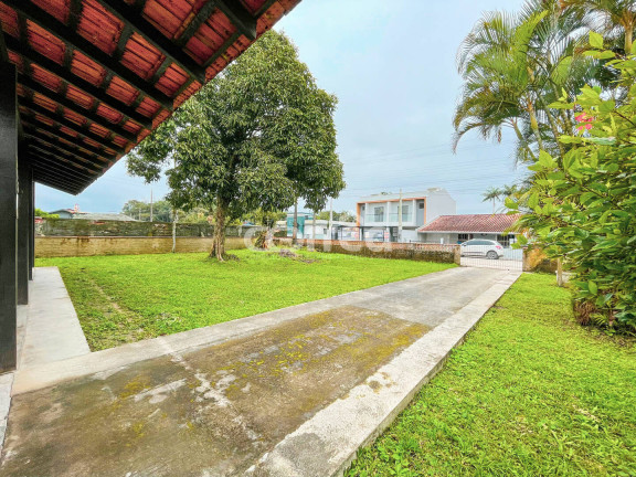 Imagem Casa com 3 Quartos à Venda, 660 m² em Costeira - Balneário Barra Do Sul Imagem Casa com 3 Quartos à Venda, 660 m² em Costeira - Balneário Barra Do Sul