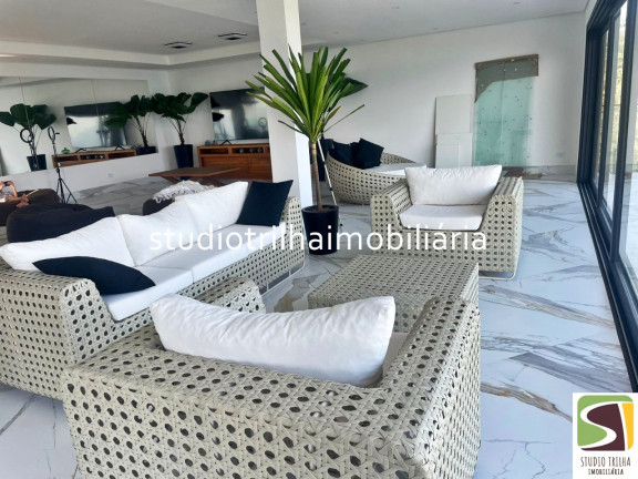 Imagem Sobrado com 10 Quartos à Venda, em Siriuba - Ilhabela Imagem Sobrado com 10 Quartos à Venda, em Siriuba - Ilhabela