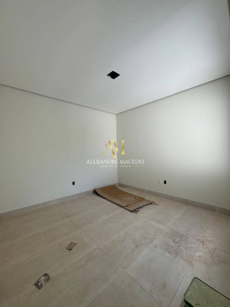 Imagem Sobrado com 3 Quartos à Venda, 99 m² em Planalto - Montes Claros