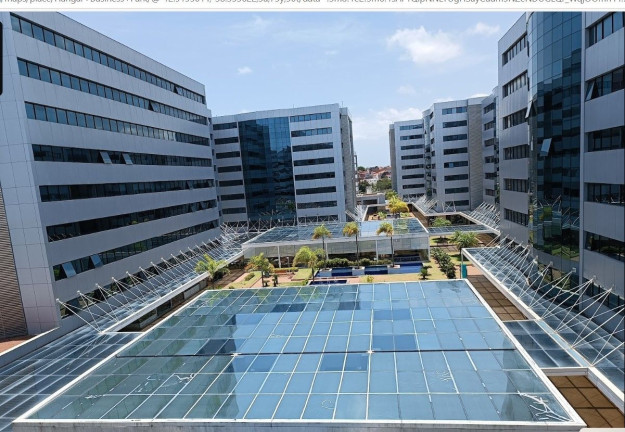 Sala Comercial à Venda, 34 m² em Paralela - Salvador