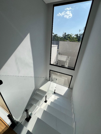 Imagem Casa com 4 Quartos à Venda, 250 m² em Ponta Negra - Manaus