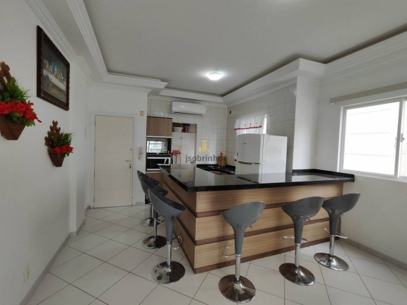 Imagem Apartamento com 2 Quartos para Temporada, 81 m² em Meia Praia - Itapema Imagem Apartamento com 2 Quartos para Temporada, 81 m² em Meia Praia - Itapema