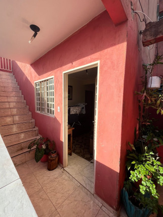 Imagem Imóvel com 10 Quartos à Venda, 300 m² em Recanto Das Emas - Brasília Imagem Imóvel com 10 Quartos à Venda, 300 m² em Recanto Das Emas - Brasília
