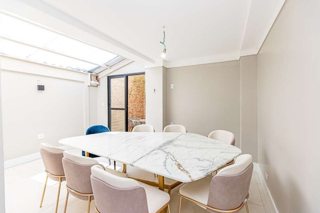 Casa com 3 Quartos à Venda, 193 m² em Campo Belo - São Paulo