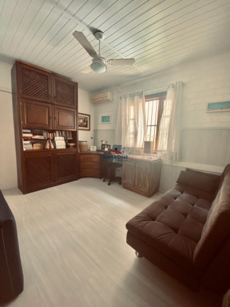 Imagem Casa com 4 Quartos à Venda, 450 m² em Ingleses Do Rio Vermelho - Florianópolis Imagem Casa com 4 Quartos à Venda, 450 m² em Ingleses Do Rio Vermelho - Florianópolis