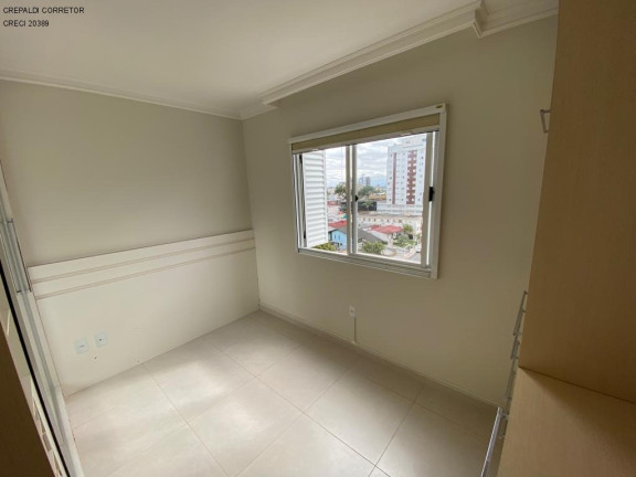 Imagem Imóvel com 3 Quartos à Venda, 290 m² em Comerciário - Criciúma Imagem Imóvel com 3 Quartos à Venda, 290 m² em Comerciário - Criciúma
