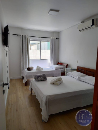 Imagem Apartamento com 3 Quartos à Venda, 205 m² em Centro - Balneário Camboriú Imagem Apartamento com 3 Quartos à Venda, 205 m² em Centro - Balneário Camboriú