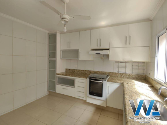 Imagem Casa com 3 Quartos à Venda, 250 m² em Jardim América - Bragança Paulista Imagem Casa com 3 Quartos à Venda, 250 m² em Jardim América - Bragança Paulista