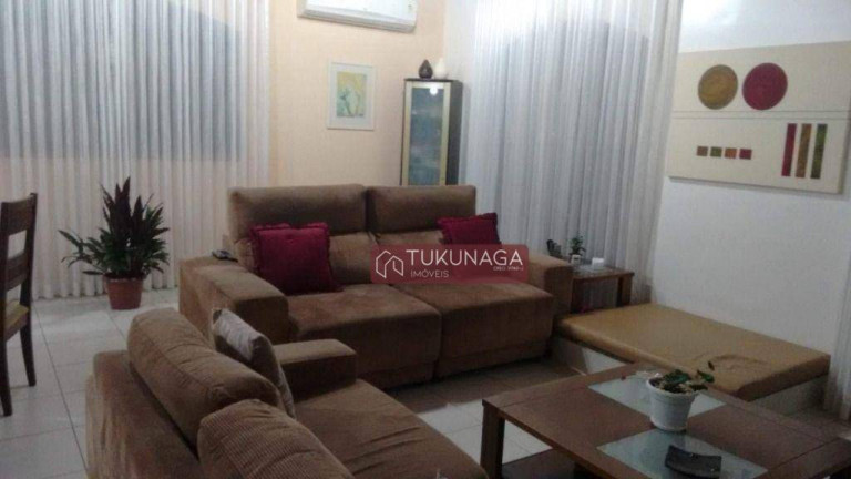 Imagem Casa com 3 Quartos à Venda, 300 m² em Parque Residencial Itapeti - Mogi Das Cruzes