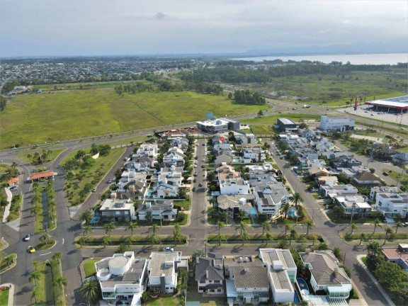 Imagem Casa com 3 Quartos à Venda, em Capão Da Canoa Imagem Casa com 3 Quartos à Venda, em Capão Da Canoa