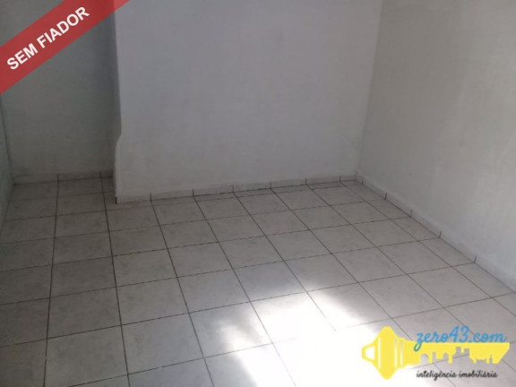 Imagem Casa com 4 Quartos à Venda, 70 m² em Conjunto Semiramis Barros Braga - Londrina Imagem Casa com 4 Quartos à Venda, 70 m² em Conjunto Semiramis Barros Braga - Londrina