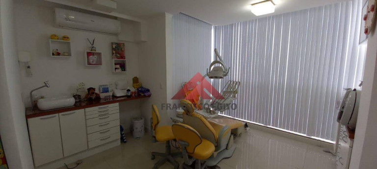 Imagem Sala Comercial à Venda, 30 m² em Icaraí - Niterói Imagem Sala Comercial à Venda, 30 m² em Icaraí - Niterói