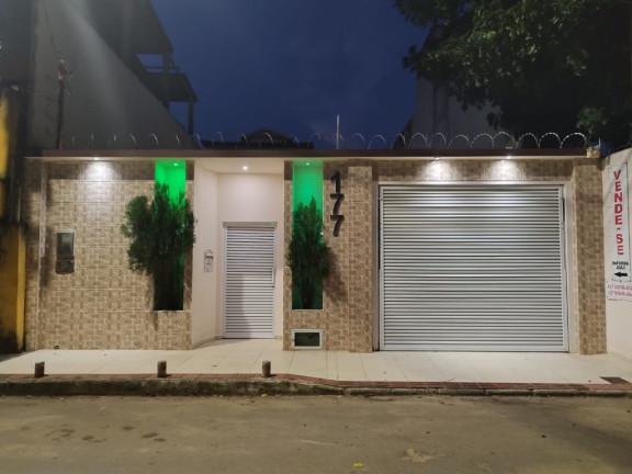 Imagem Casa com 3 Quartos à Venda, 300 m² em Perocão - Guarapari Imagem Casa com 3 Quartos à Venda, 300 m² em Perocão - Guarapari