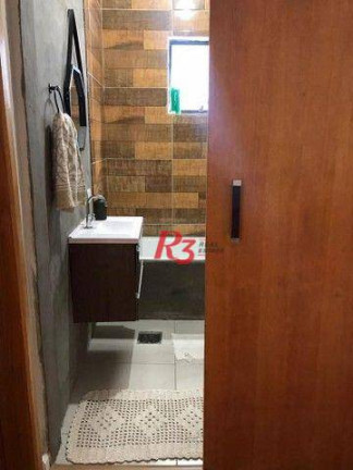 Imagem Casa com 2 Quartos à Venda, 120 m² em Areia Branca - Santos