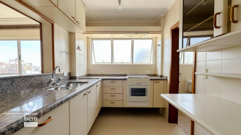 Imagem Cobertura com 3 Quartos à Venda, 129 m² em Cabral - Curitiba Imagem Cobertura com 3 Quartos à Venda, 129 m² em Cabral - Curitiba