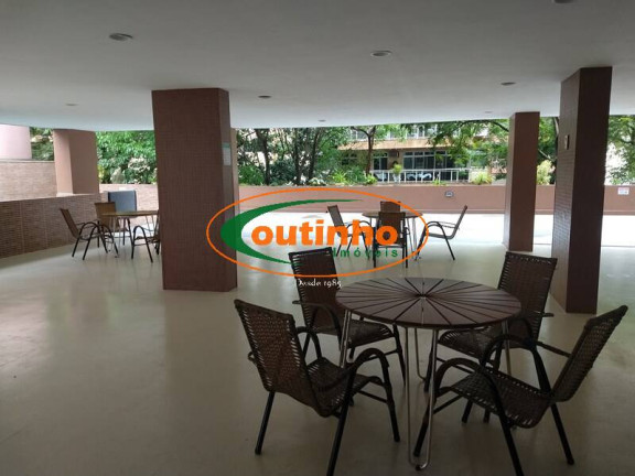 Imagem Apartamento com 4 Quartos à Venda, 155 m² em Tijuca - Rio De Janeiro Imagem Apartamento com 4 Quartos à Venda, 155 m² em Tijuca - Rio De Janeiro