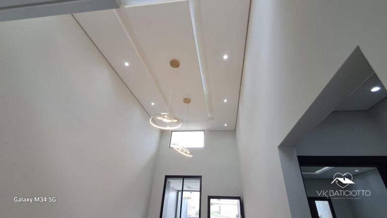 Imagem Casa com 3 Quartos à Venda, 140 m² em Jardim Espanha - Maringá Imagem Casa com 3 Quartos à Venda, 140 m² em Jardim Espanha - Maringá