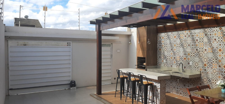 Imagem Casa com 3 Quartos à Venda, 116 m² em Primavera - Vitória Da Conquista Imagem Casa com 3 Quartos à Venda, 116 m² em Primavera - Vitória Da Conquista
